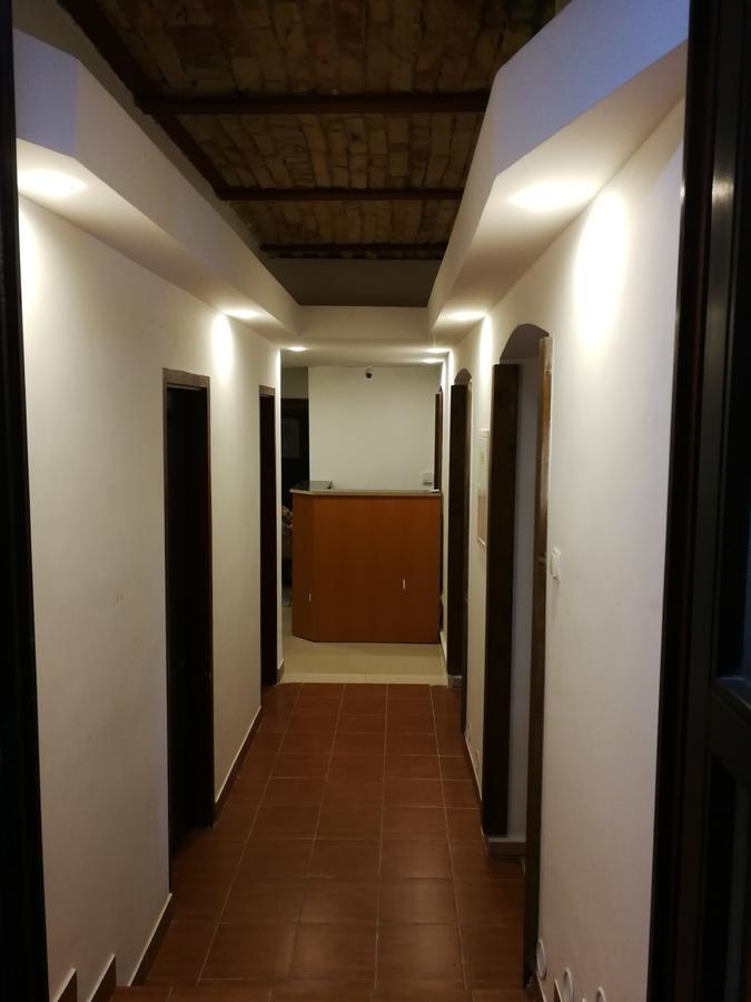 Budapest Garden Hotel บูดาเปสต์ ภายนอก รูปภาพ