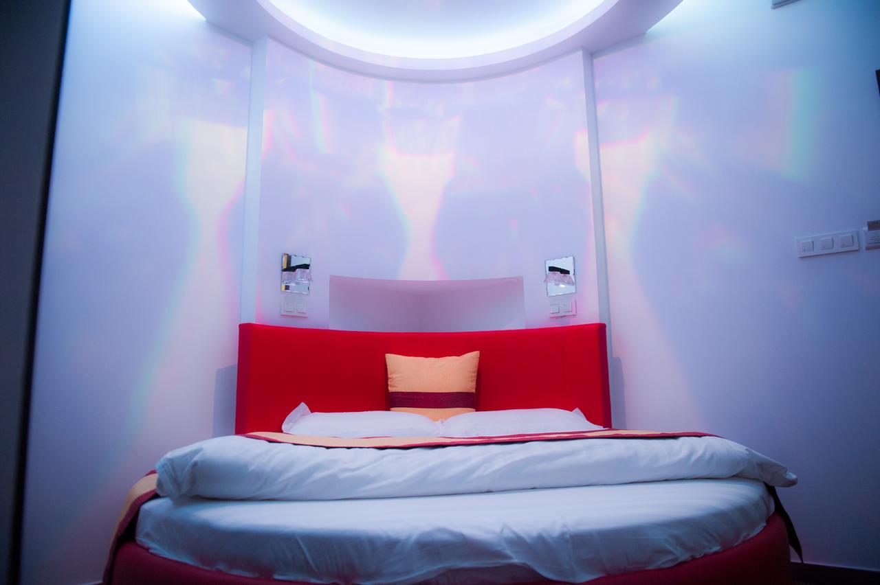 Budapest Garden Hotel บูดาเปสต์ ภายนอก รูปภาพ